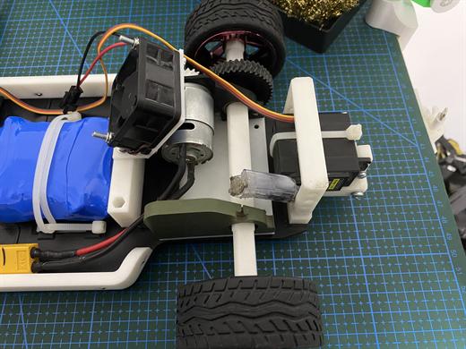 RC car yan görünüm